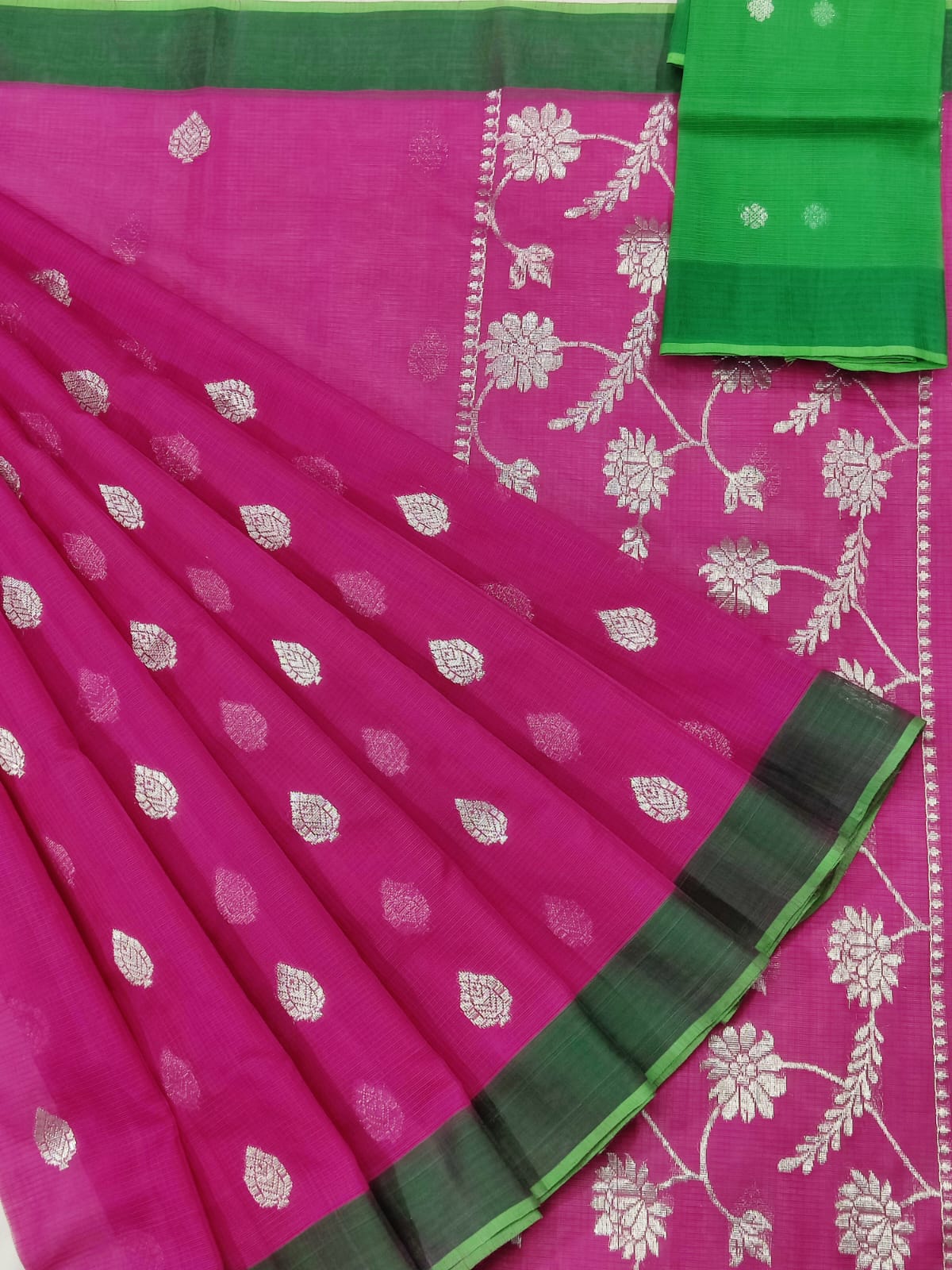 Exclusive Zarikota Saree with contrast blouse