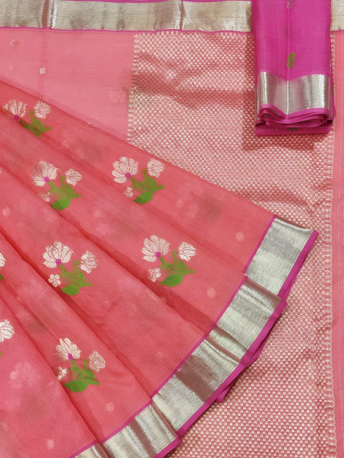 Exclusive Zarikota Saree with contrast blouse