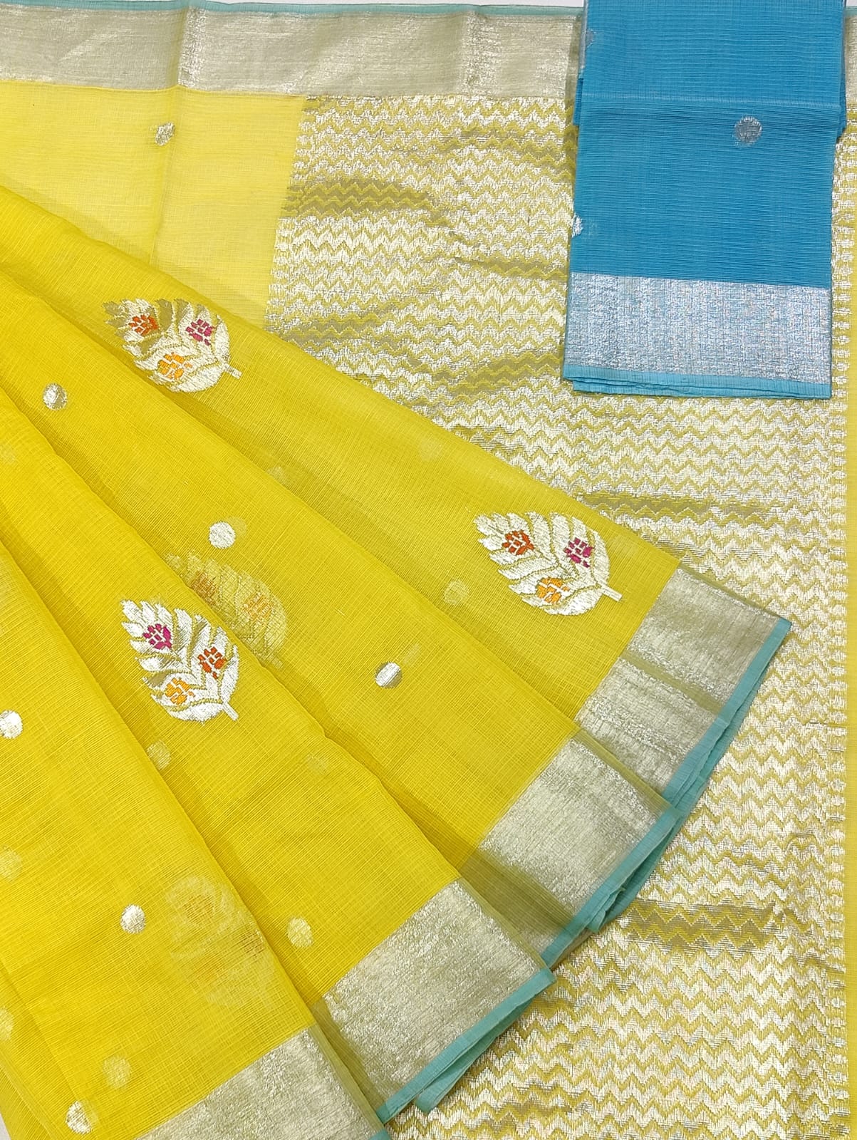 Exclusive Zarikota Saree with contrast blouse